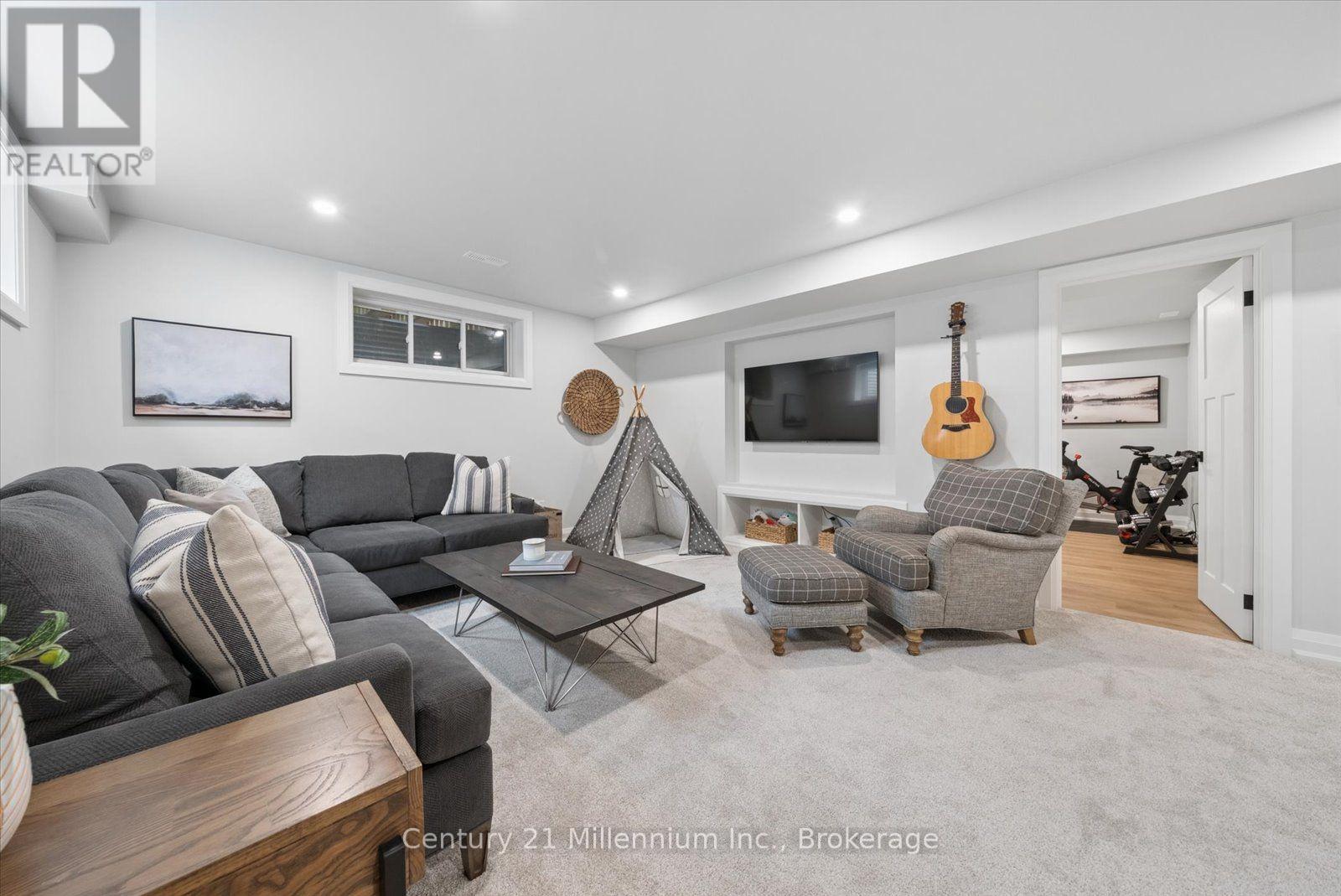 57 FOLEY CRESCENT - 35