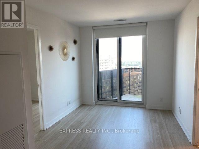30 Tretti Way — photo 4