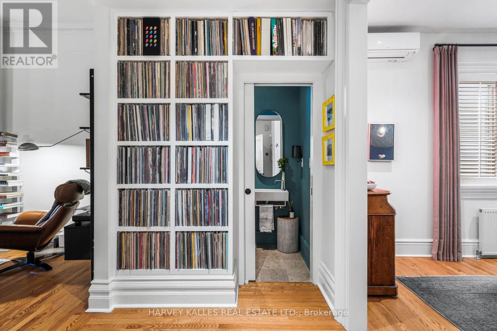 427 Ontario Street — photo 10