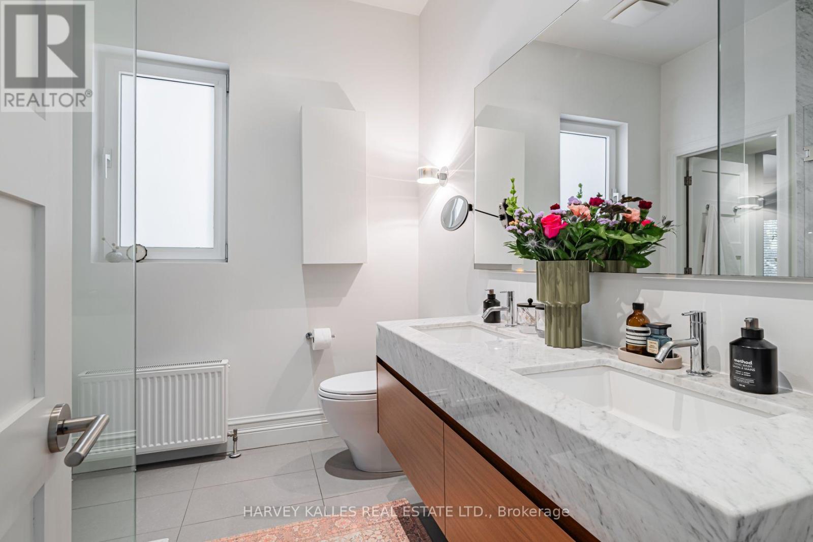 427 Ontario Street — photo 33