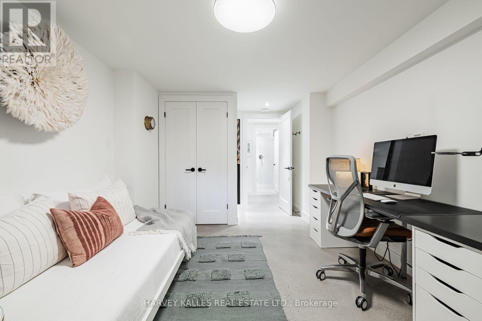 427 Ontario Street — photo 40