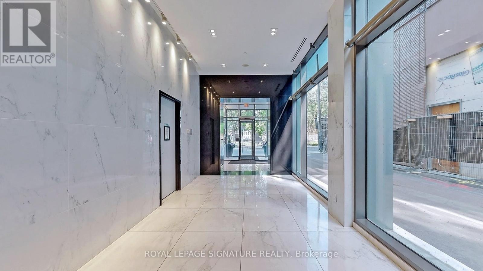 39 Brant Street — photo 12