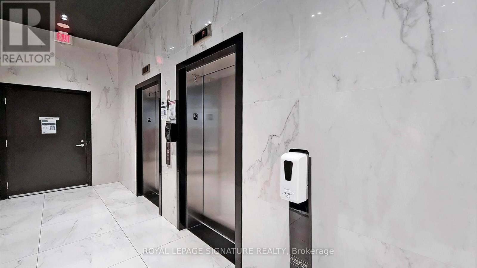 39 Brant Street — photo 13