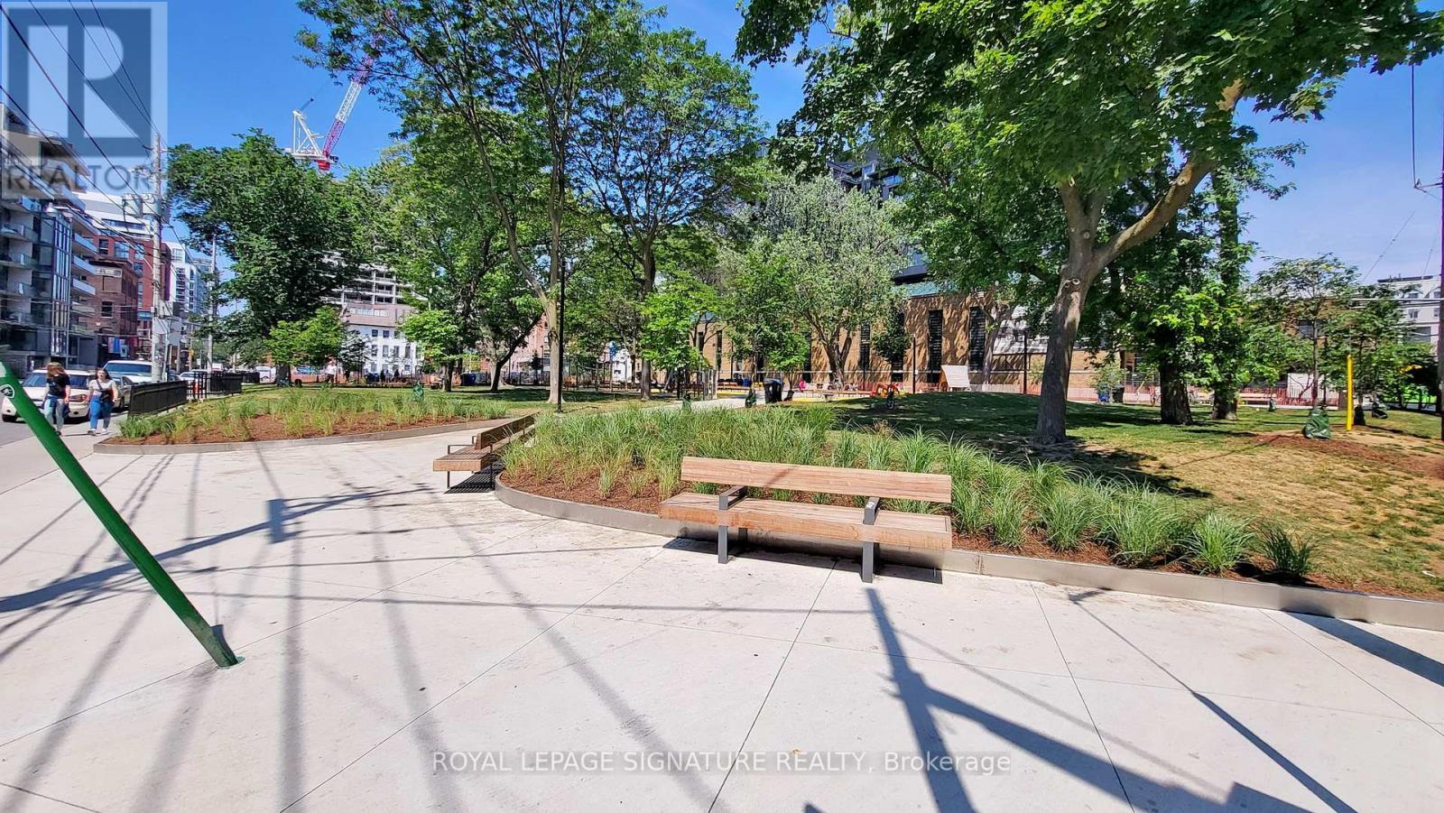 39 Brant Street — photo 20