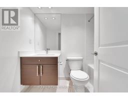 512 - 400 Adelaide Street E, Toronto, ON M5A4S3 Photo 8