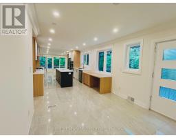 14 Rollscourt Drive, Toronto, ON M2L1X5 Photo 13