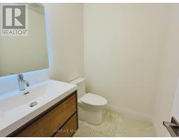 14 Rollscourt Drive, Toronto, ON M2L1X5 Photo 15