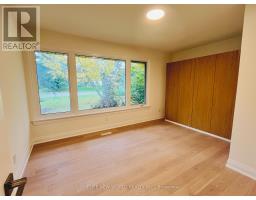 14 Rollscourt Drive, Toronto, ON M2L1X5 Photo 23