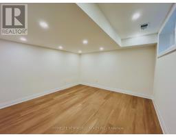 14 Rollscourt Drive, Toronto, ON M2L1X5 Photo 37
