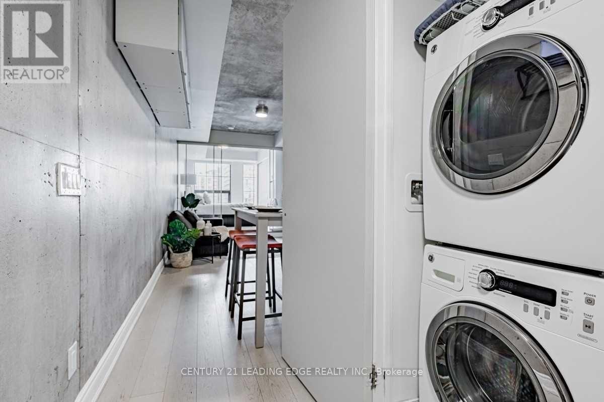 608 Richmond Street West — photo 13