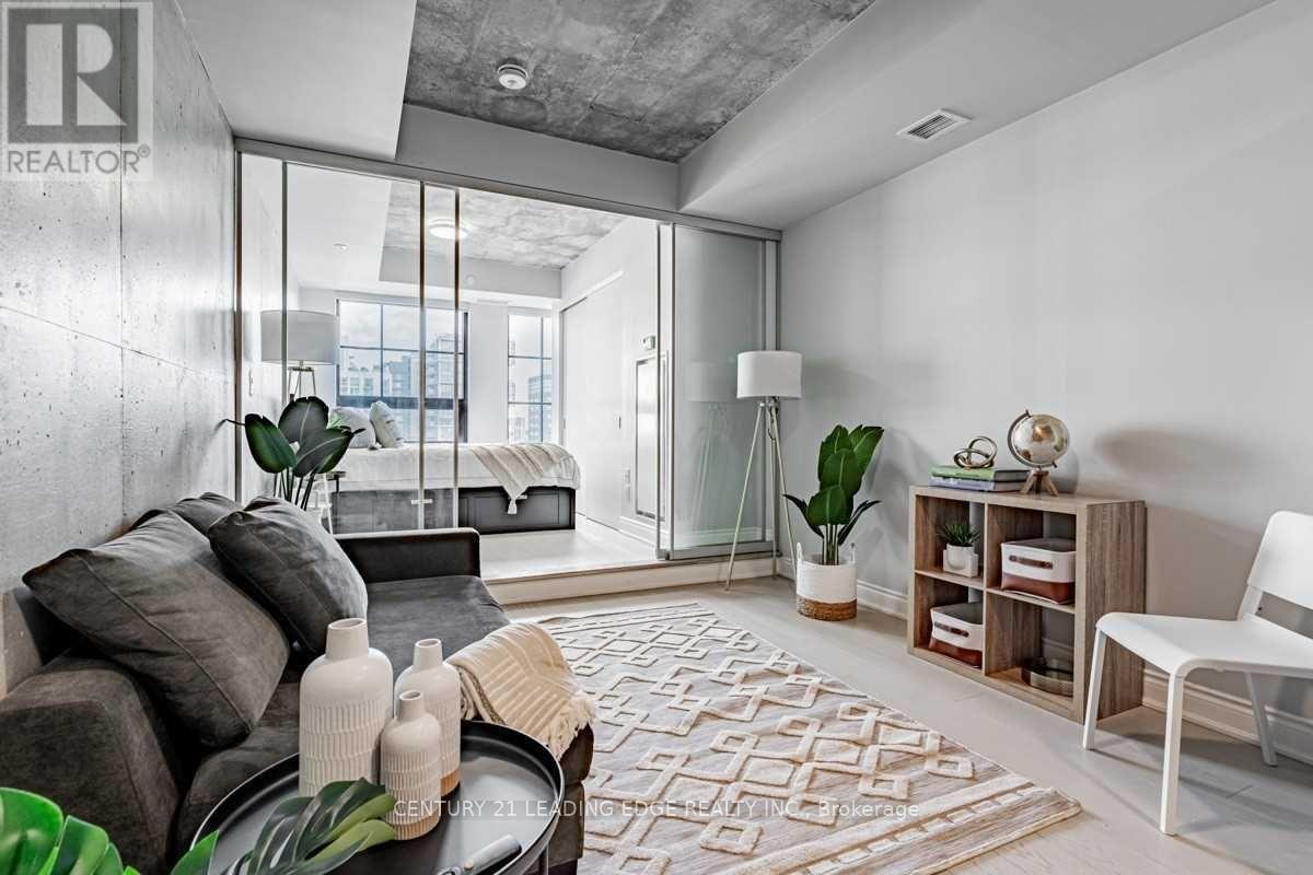 608 Richmond Street West — photo 7