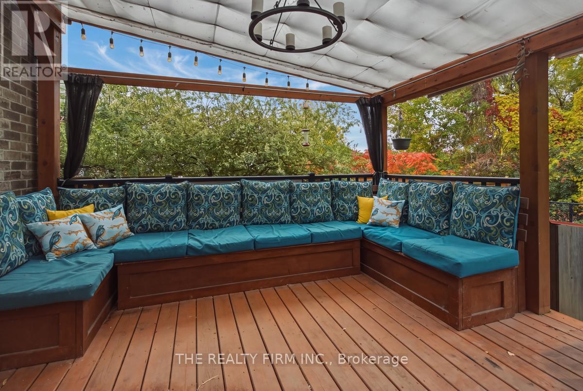 2027 SPRINGRIDGE DRIVE - 42