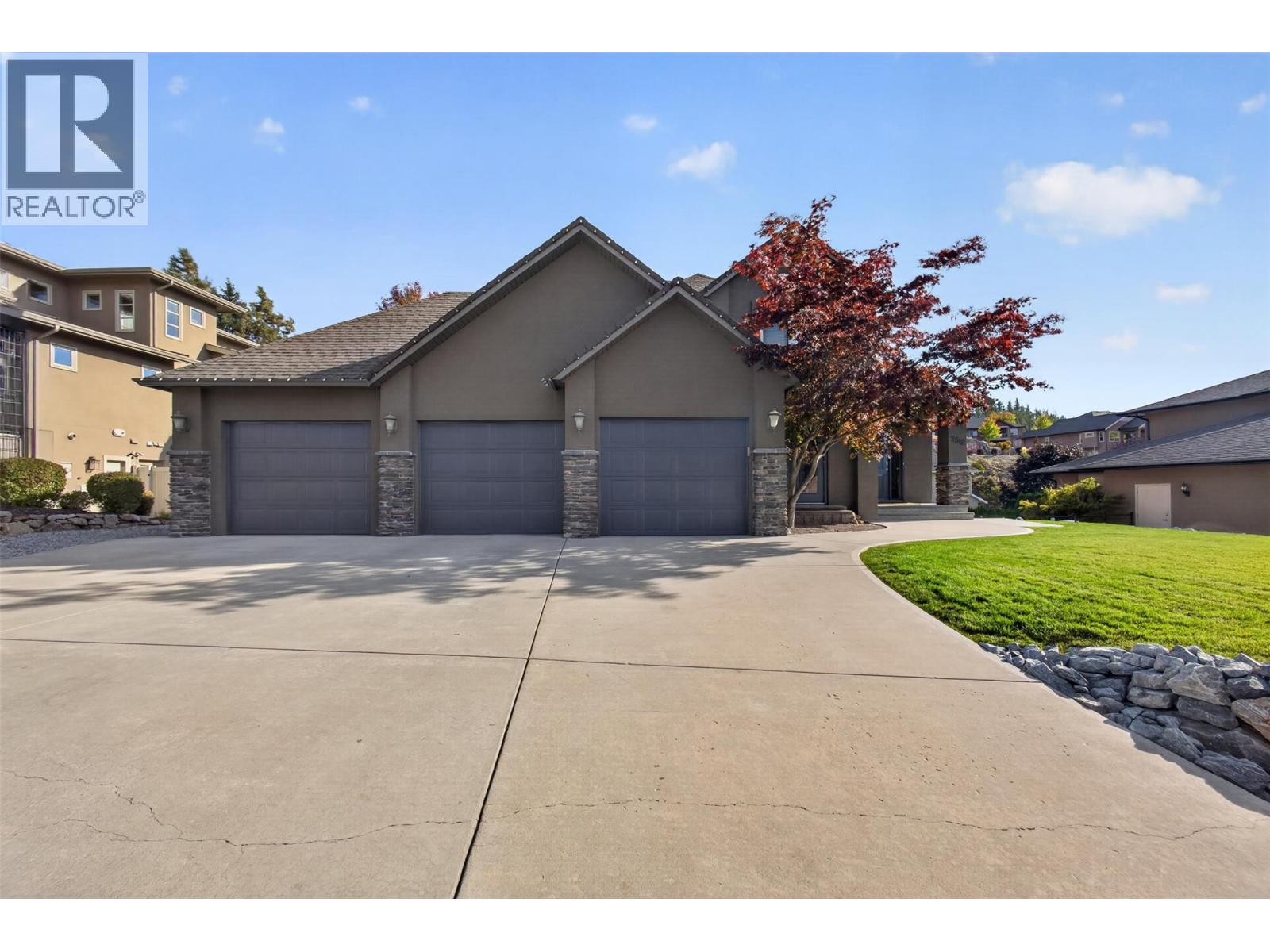  2512 Selkirk Drive, Kelowna