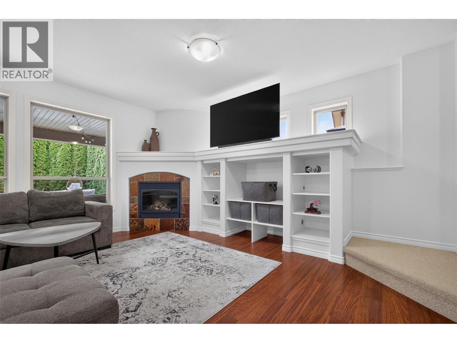  2512 Selkirk Drive, Kelowna