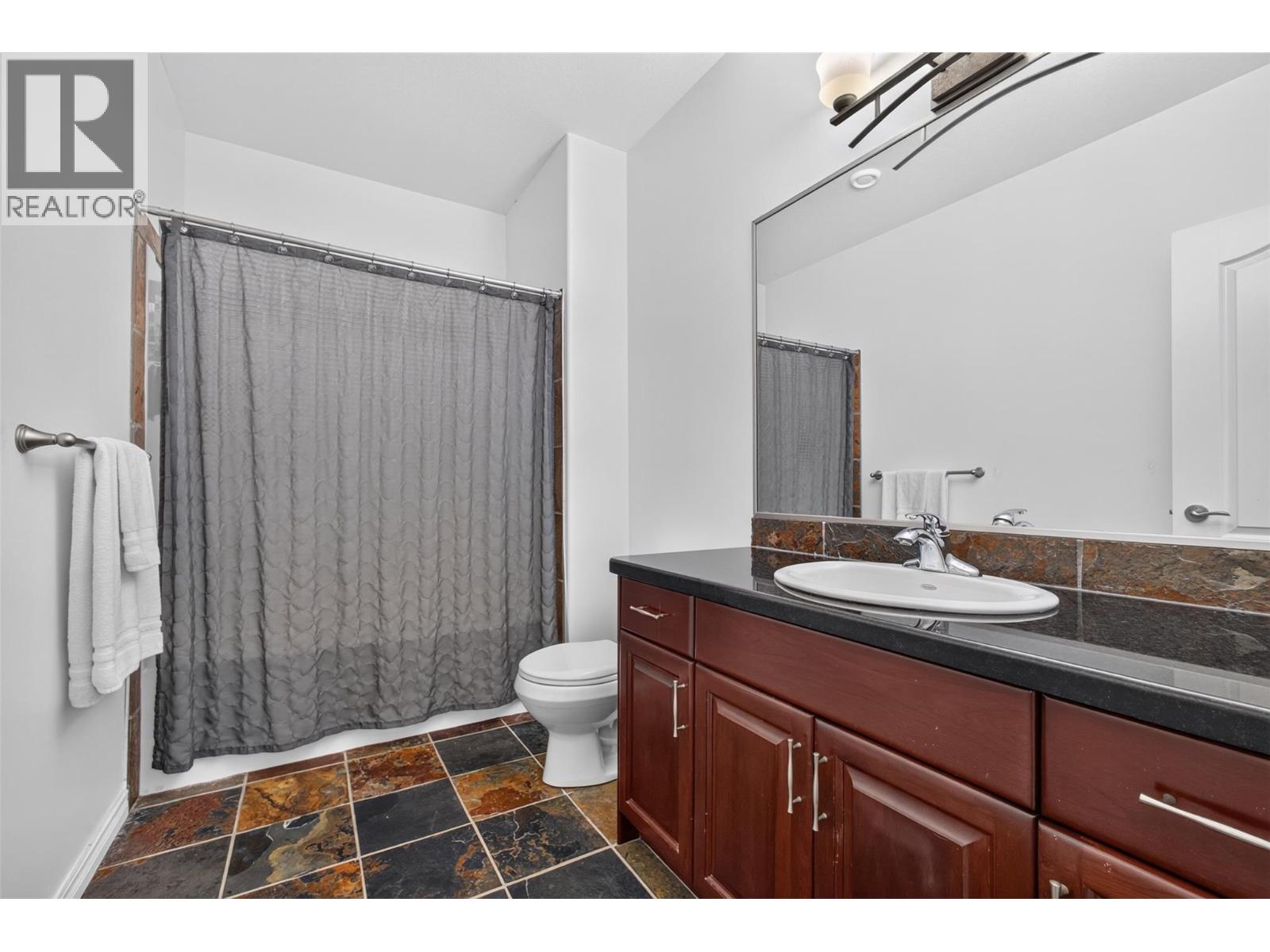 2512 Selkirk Drive - 42