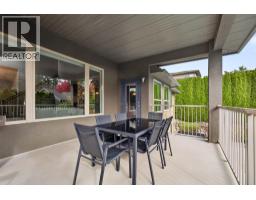 2pc Bathroom - 2512 Selkirk Drive, Kelowna, BC V1V2V6 Photo 16