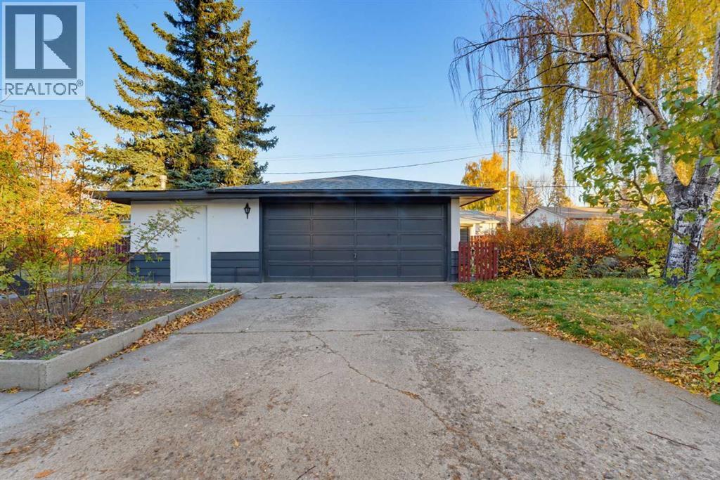 83 Ferncliff Crescent SE photo 22