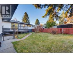 83 Ferncliff Crescent SE - photo 24