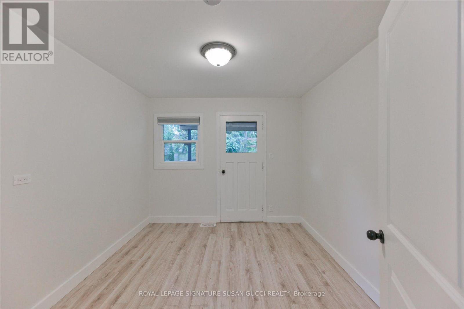 233 CEDARVALE AVENUE - 12