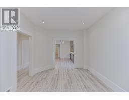 233 Cedarvale Avenue, Toronto, ON M4C4K3 Photo 8
