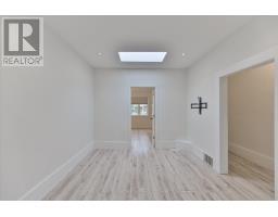233 Cedarvale Avenue, Toronto, ON M4C4K3 Photo 9