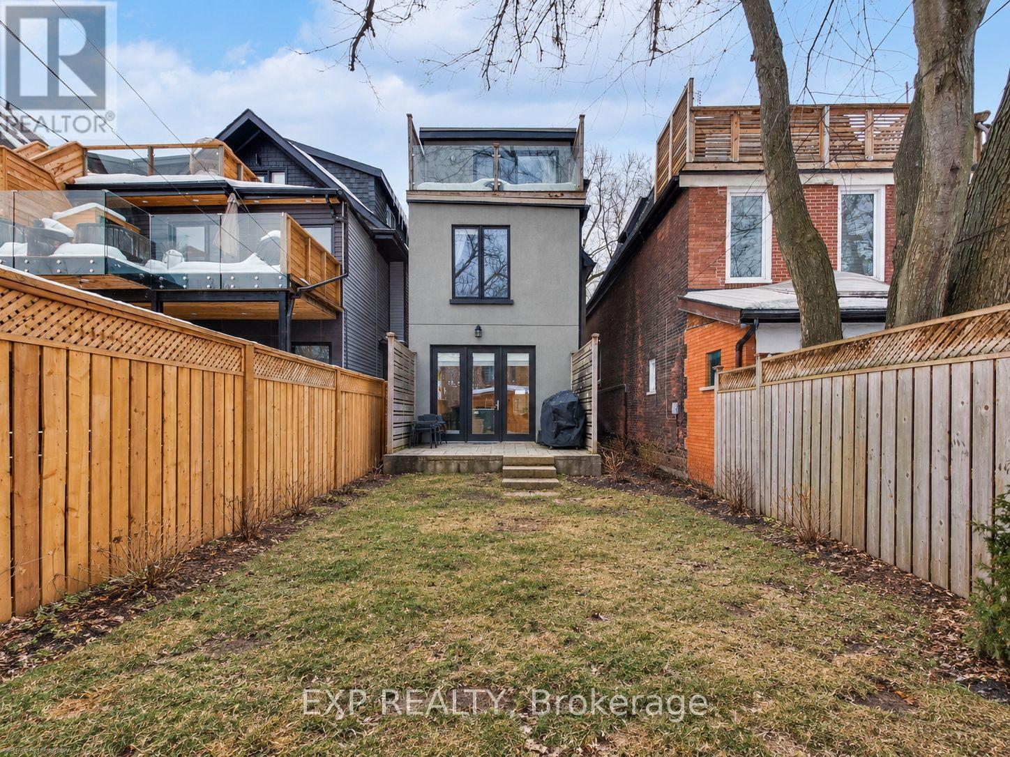 64 West Avenue — photo 32