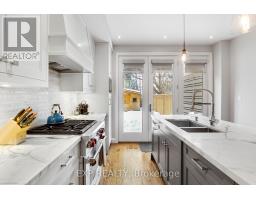 64 West Avenue, Toronto, ON M4M2L8 Photo 12