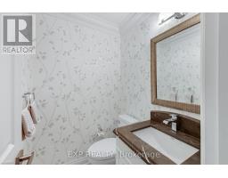 64 West Avenue, Toronto, ON M4M2L8 Photo 14