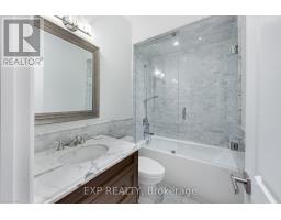 64 West Avenue, Toronto, ON M4M2L8 Photo 17