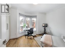 64 West Avenue, Toronto, ON M4M2L8 Photo 18