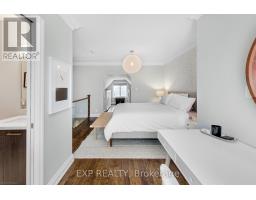 64 West Avenue, Toronto, ON M4M2L8 Photo 23