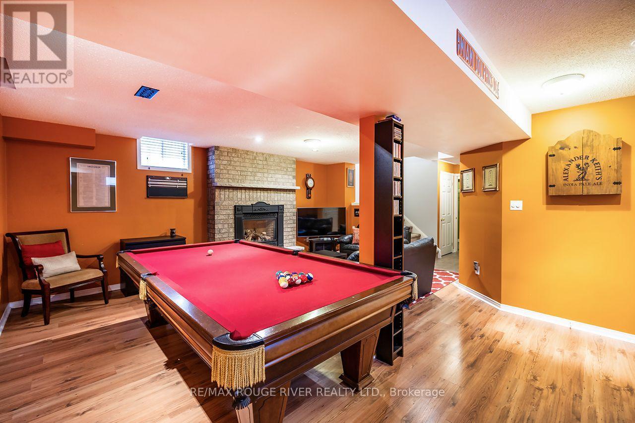 22 Steinway Drive — photo 30