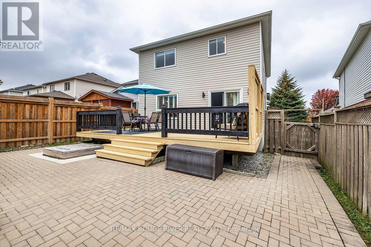22 Steinway Drive — photo 38
