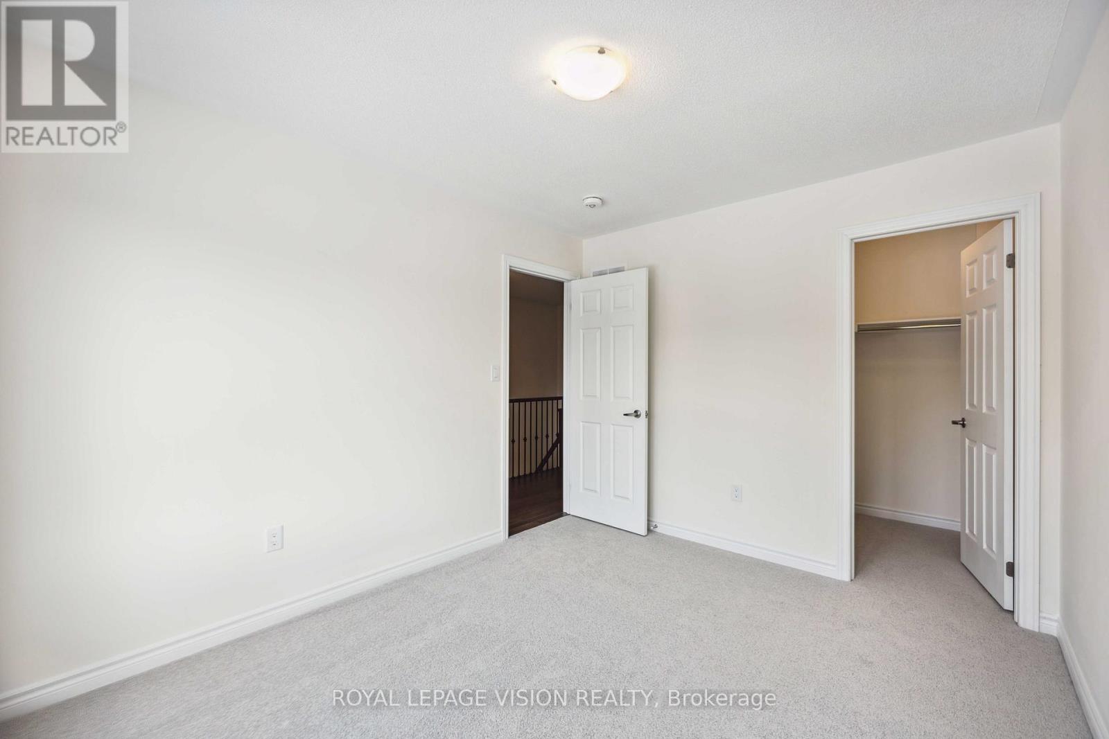 48 Mountainside Crescent, Whitby, ON photo 28