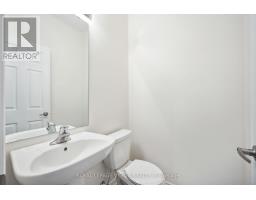48 Mountainside Crescent, Whitby, ON L1R0P4 Photo 16