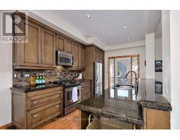 184 National Drive, Blue Mountains, ON L9Y0B5 Photo 14