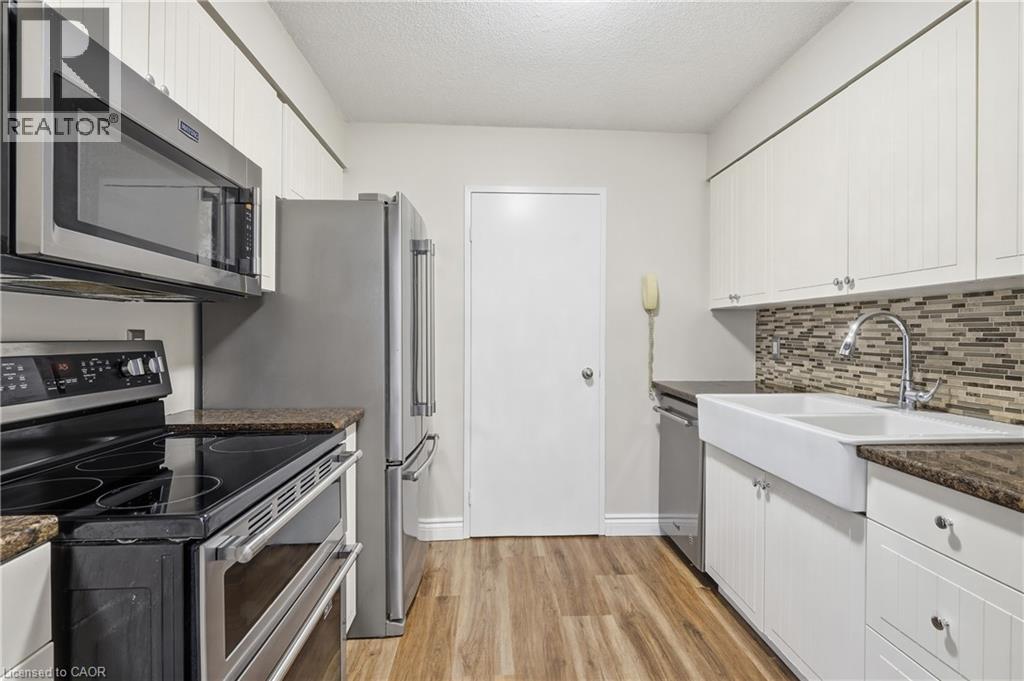 7 Gale Crescent — photo 10