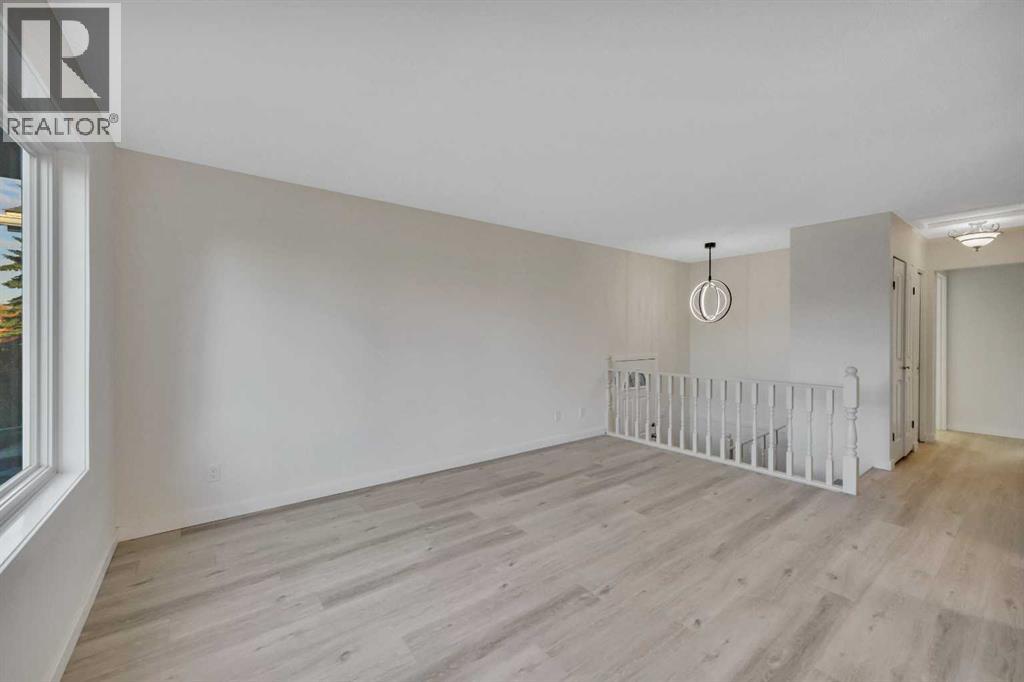 65 Roberts Crescent - 4