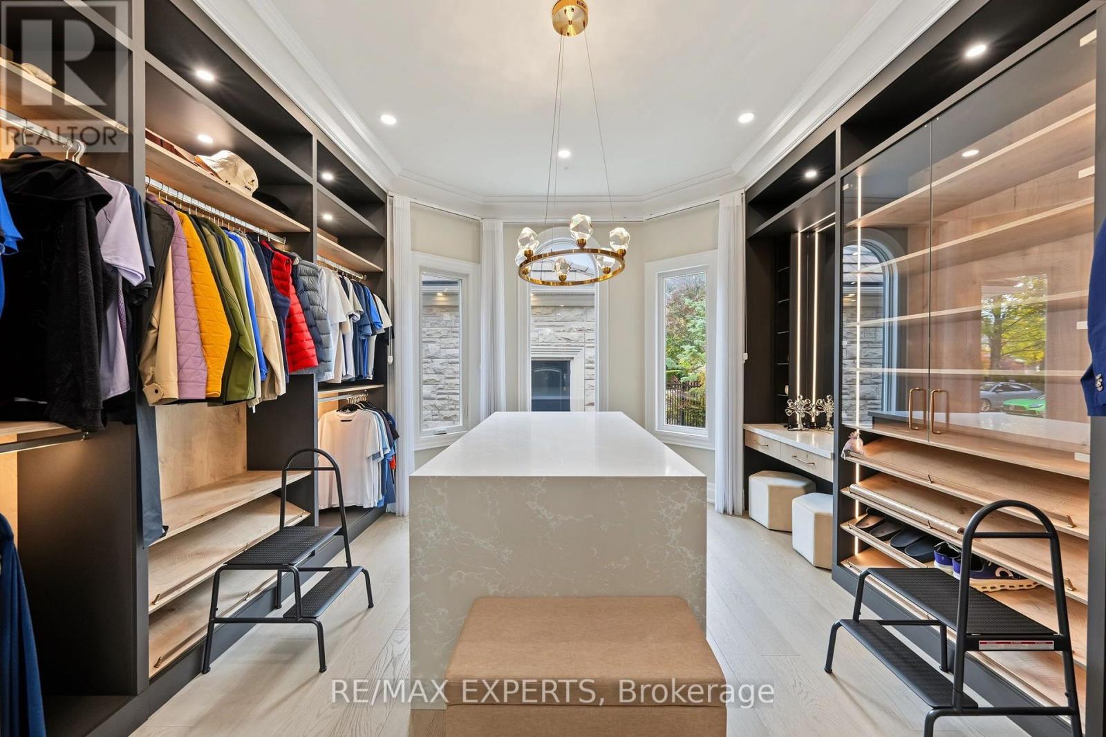 33 HIGHLAND CREEK COURT, Vaughan (Kleinburg) — photo 11