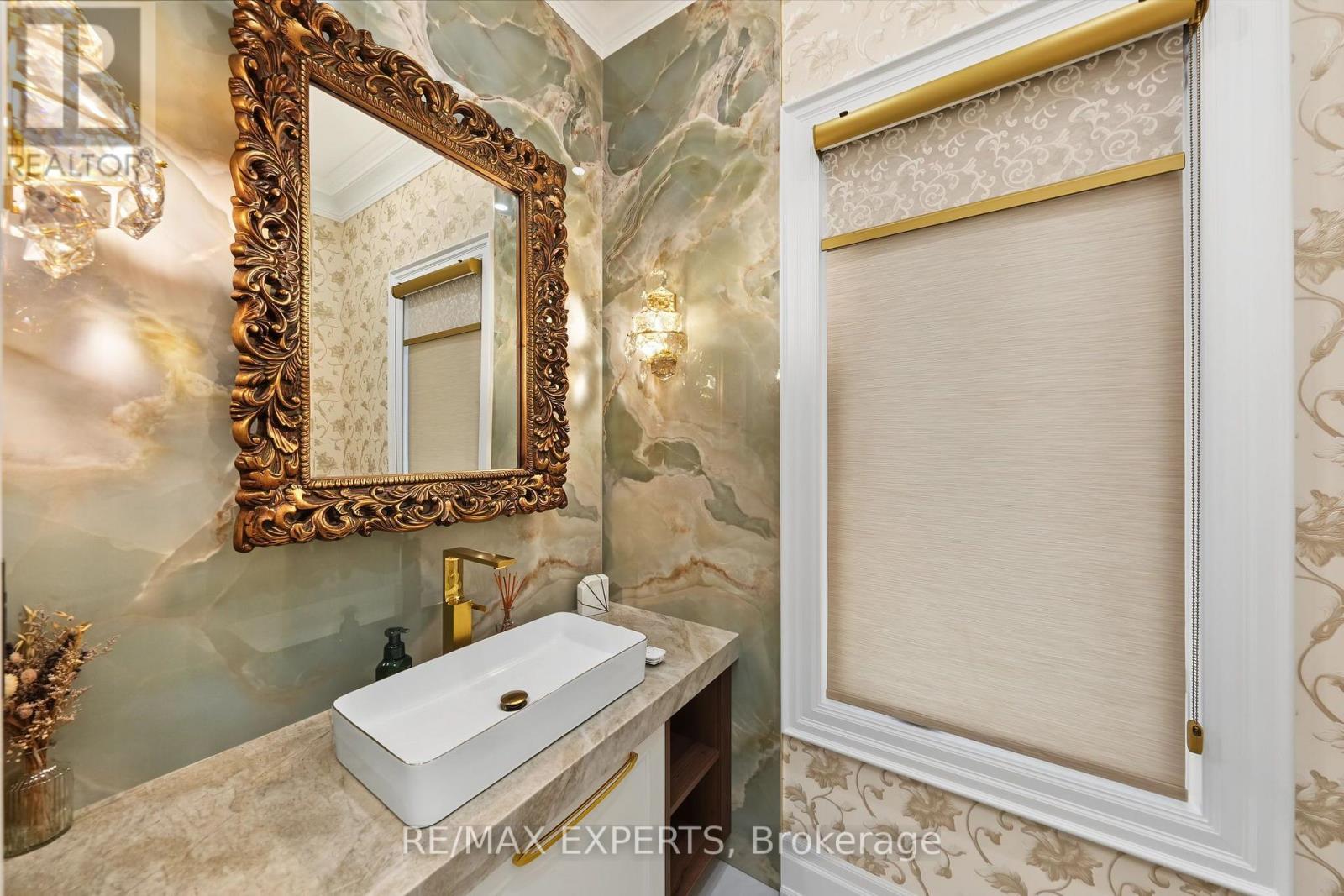 33 Highland Creek Court, Vaughan, ON photo 13