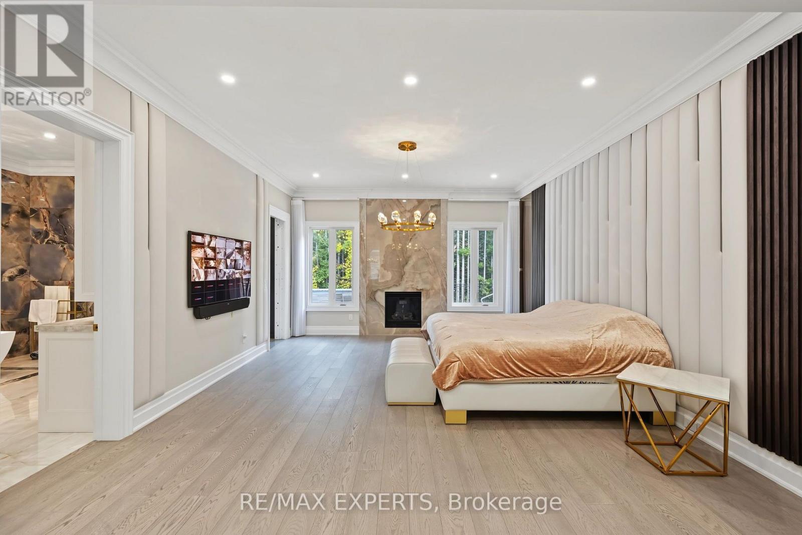 33 HIGHLAND CREEK COURT, Vaughan (Kleinburg) — photo 8