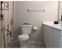 24 Cape Breton Court, Richmond Hill, ON L4E3W4 Photo 13