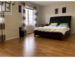24 Cape Breton Court, Richmond Hill, ON L4E3W4 Photo 7