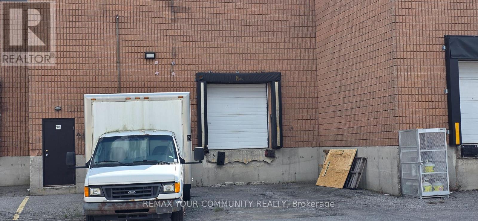 UNIT 13 - 40 ENGELHARD DRIVE, Aurora (Aurora Village) — photo 7