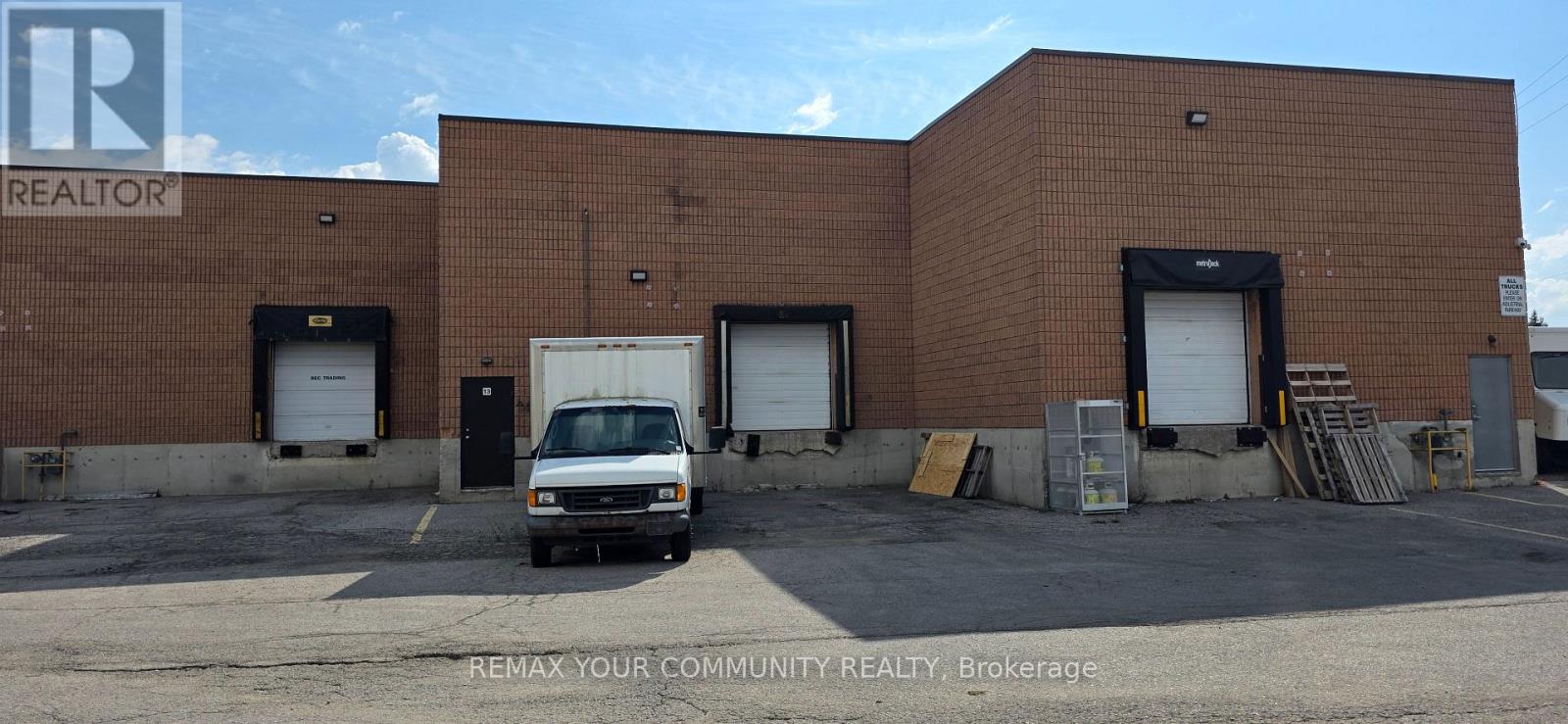 UNIT 13 - 40 ENGELHARD DRIVE, Aurora (Aurora Village) — photo 8