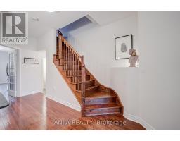 2406 Bur Oak Avenue, Markham, ON L6E1K7 Photo 17