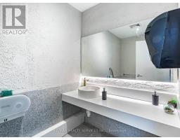 16 - 16 Church Street, Toronto, ON M5E1M1 Photo 18