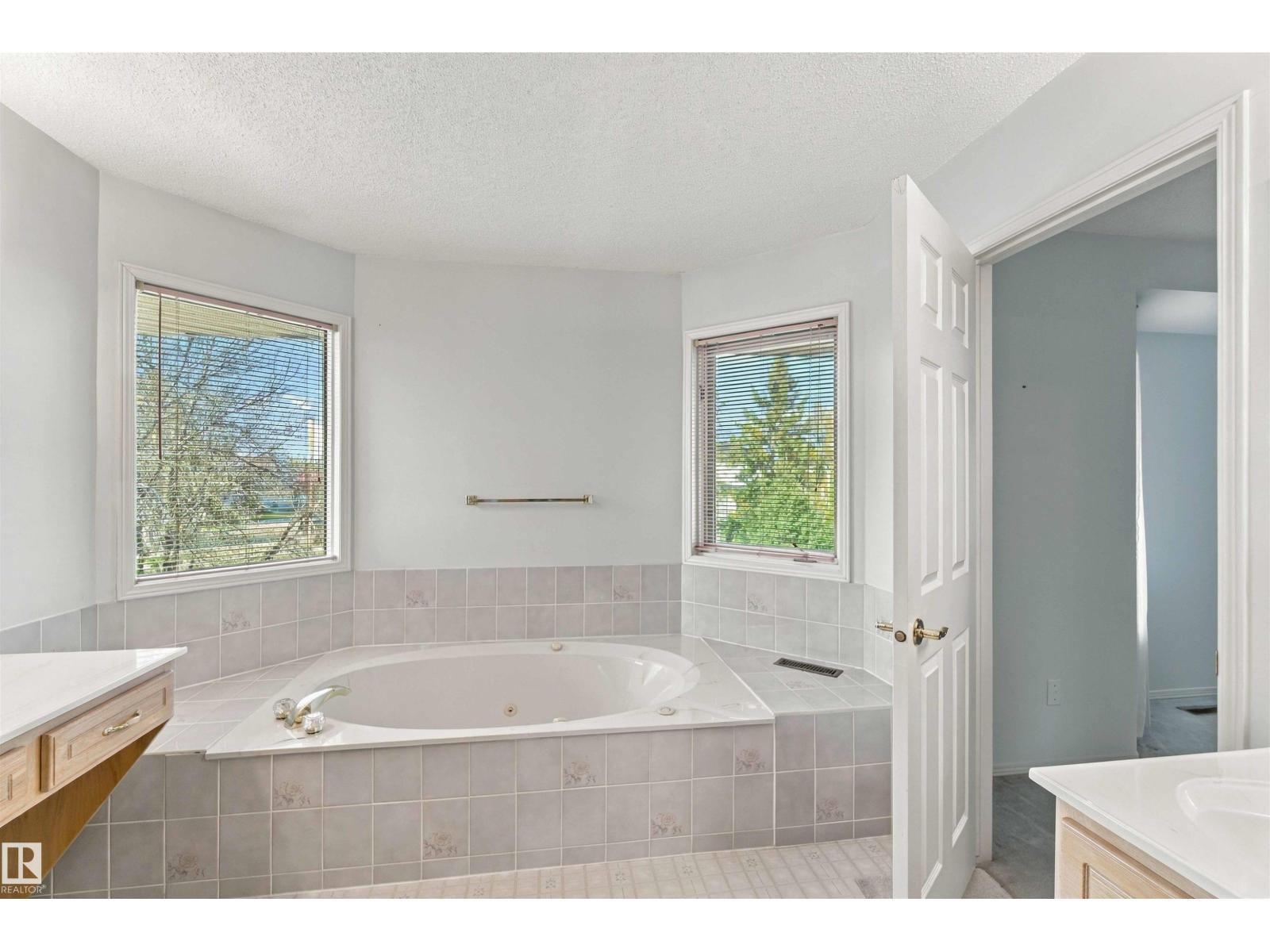 602 Forest LN NW - 42