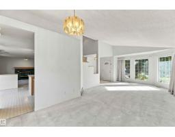 Breakfast - 602 Forest Ln Nw, Edmonton, AB T6R2C4 Photo 11