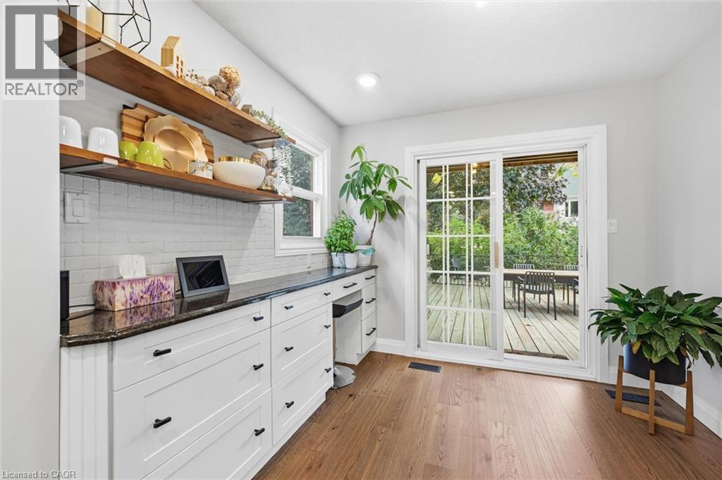50 Edgewater Drive — photo 16